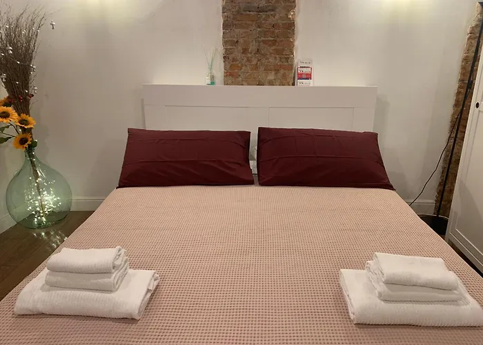 Casa Cimella, Un Nido Nel Cuore Del Porto Antico Cod Citra 010025-lt-2629 Janov